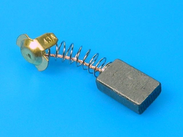 Uhlíky do motora HITACHI 7 x 11 x 17 / 18,5 mm - 1 ks