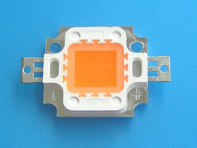 LED dióda COB 10W plnospektrálna pre pestovanie rastlín