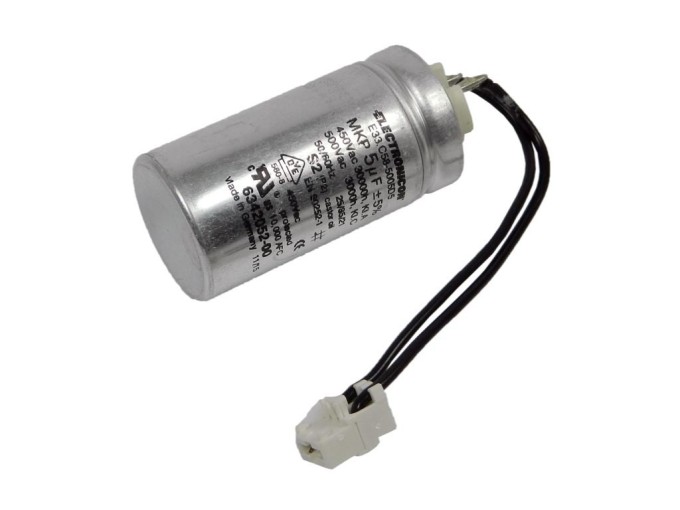 Rozbehový kondenzátor 5uF 450V s káblikom a konektorom