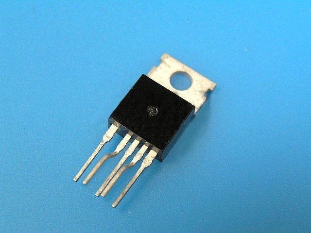 DP804C - Výkonový obvod pre impulzné zdroje