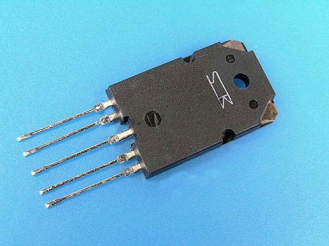 STR59041 - Impulzný zdroj pre televízory 850V 6A 40W