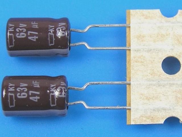 47uF/63V Nippon KY Elektrolytický Kondenzátor - Low ESR, Dlhá životnosť