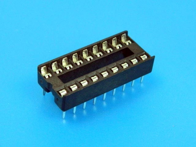 DIL pätica 2x9 s roztečou 2.54mm