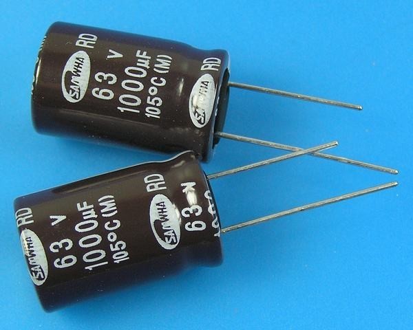 Kondenzátor elektrolytický 1000uF/63V 105°C Samwha RD