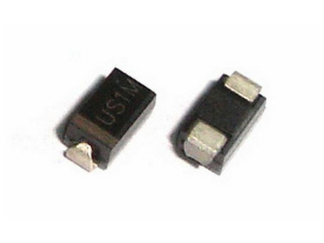 HER107 SMD Dióda 800V 1A 75nS