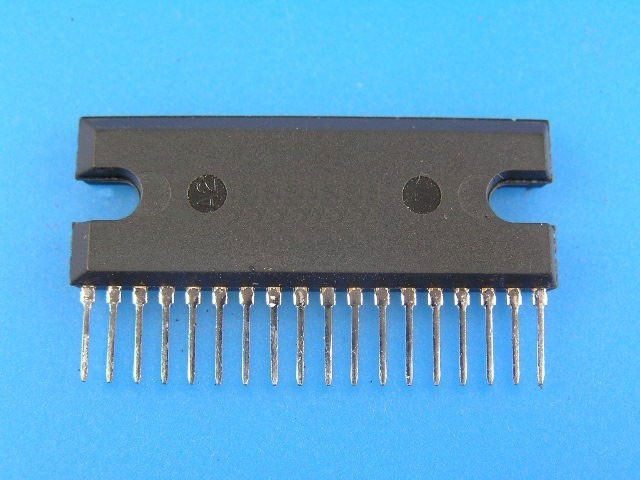 Integrovaný obvod LA4705 NF-KS 18V 4A 2x15W