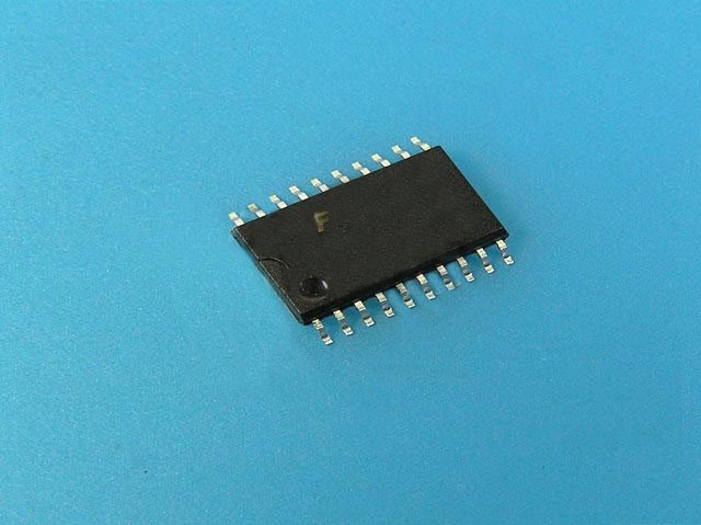 AT89C2051-24SU - ATMEL Mikropočítač