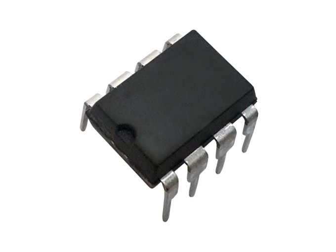 TDA4605-2 Riadiaci obvod impulzného zdroja