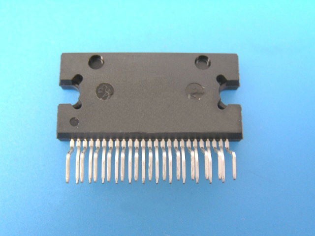 NF-KS 20V 4x45W Integrovaný obvod