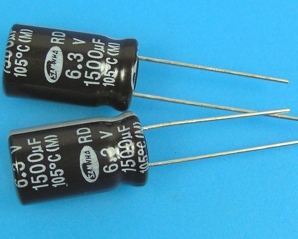 Kondenzátor elektrolytický 1500uF/6,3V 105°C Samwha RD