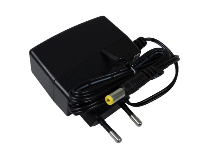 Univerzálny impulzný napájač 6V / 2A s konektorom 5.5x2.1mm