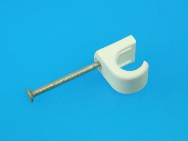 Spona zatloukacia na kábel 5-7 mm typ OKC 620W FUBA - balenie 100 ks