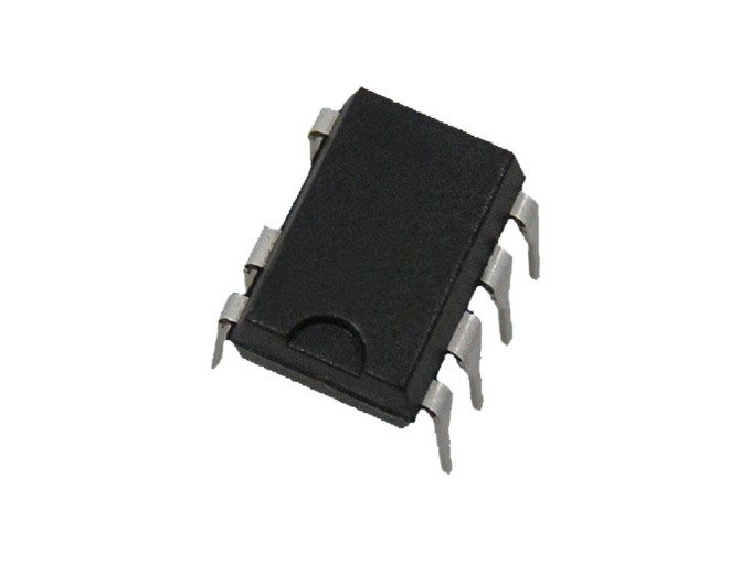 NCP1014AP100G AC/DC PWM Kontrolér