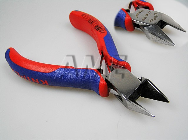 Štípacie kliešte KNIPEX 77421300