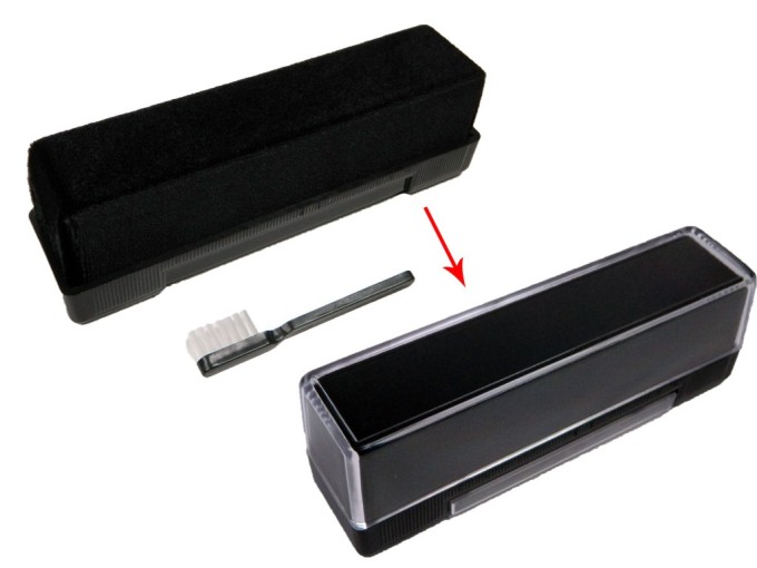 Karbonový kartáč pre čistenie gramofónových dosiek BRUSH-3 ANALOGIS