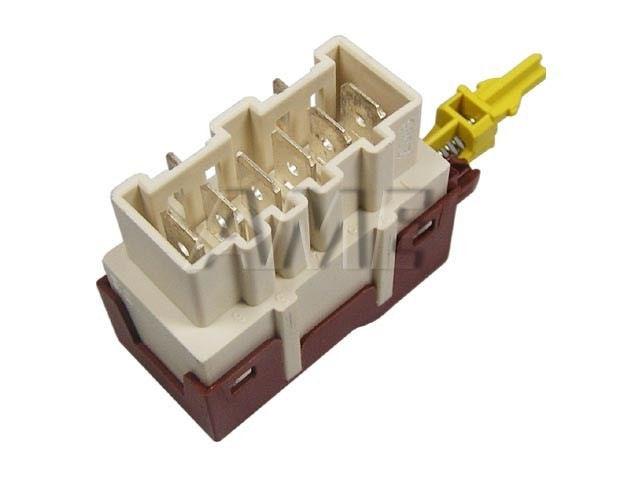 Sieťový spínač 2D+P 1249271311 a 1245407000