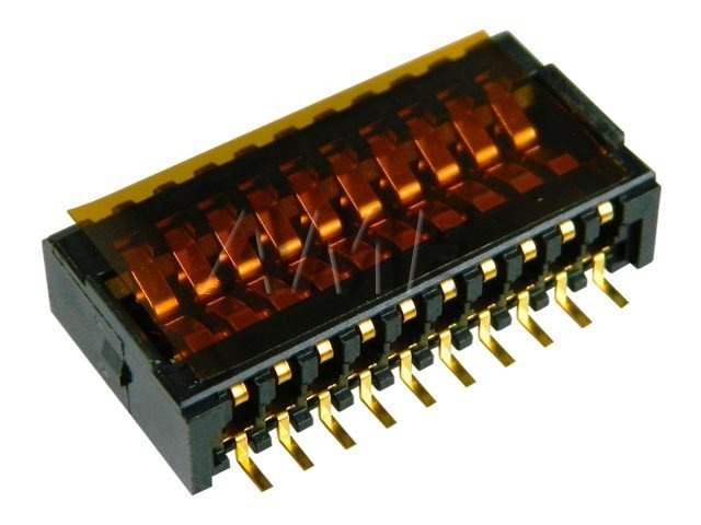 Zásuvka konektoru 20P CDX-F7500 SONY