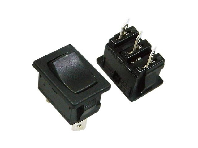 Kolébkový vypínač ARCOLECTRIC H8610VBAAA čierny ON-ON