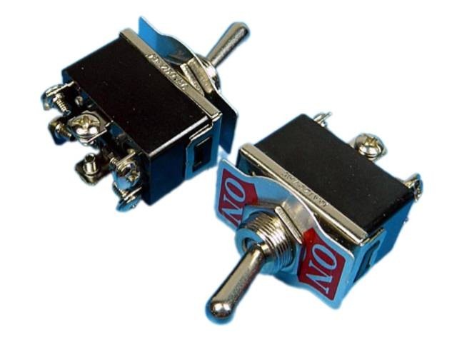 Páčkový prepínač ON-ON TSP202AA2