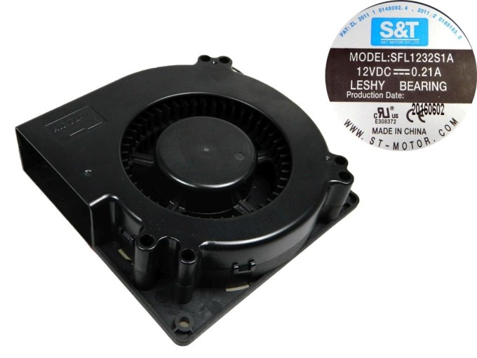 Ventilátor 119x119x32mm 12V 210mA SFL1232S1A pre indukčnú varnú dosku AEG / Electrolux