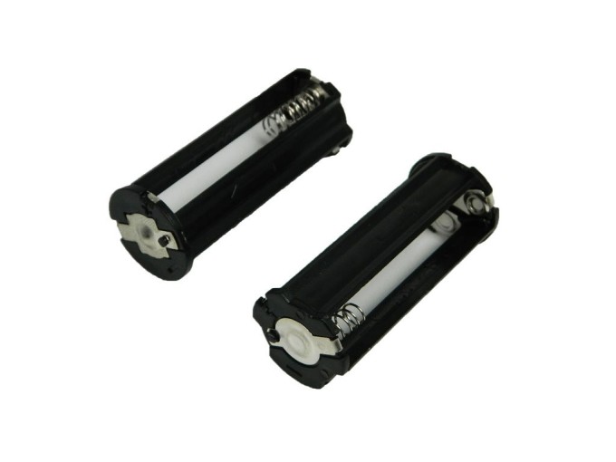 Puzdro na batérie 3x AAA pre svetlá