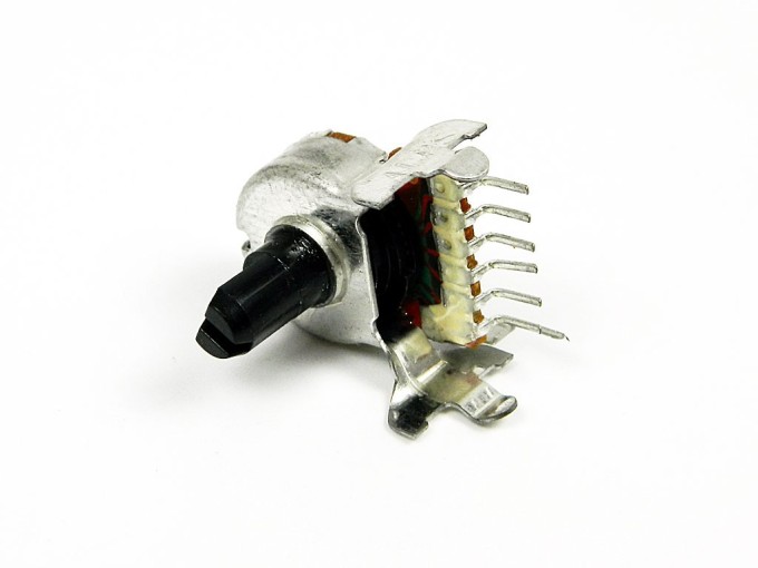 Potenciometer stereo 20kΩ B s odbočkou na stred