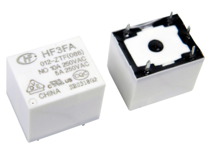 Relé 12V 10A s 1 prepínacím kontaktom HF3FA 012-ZTF HONGFA