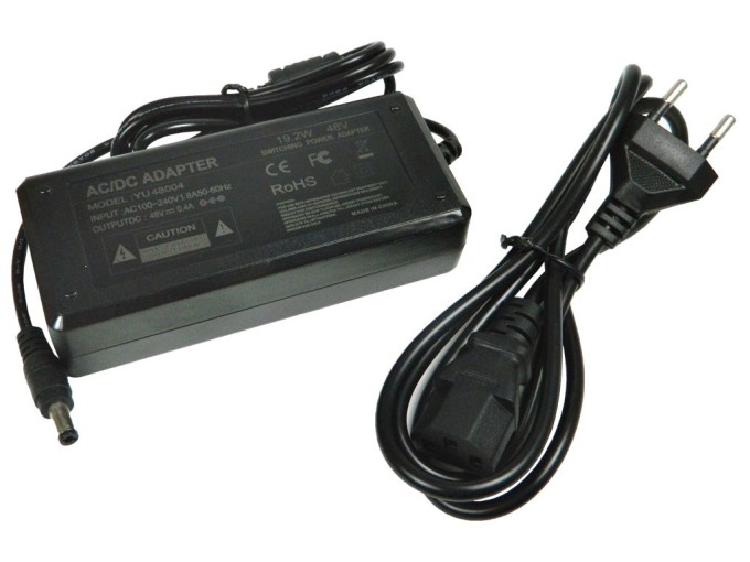 Univerzálny impulzný napájač 48V / 0,4A 20W s konektorom 5,5 x 2,5 mm