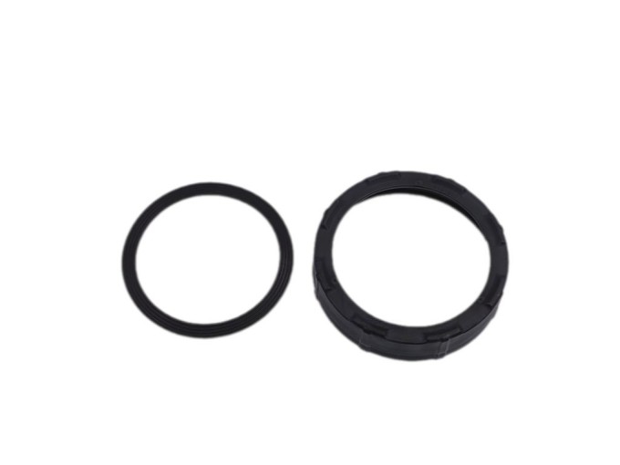 Tesnenie a matka nožovej vložky mixéru Braun 4184