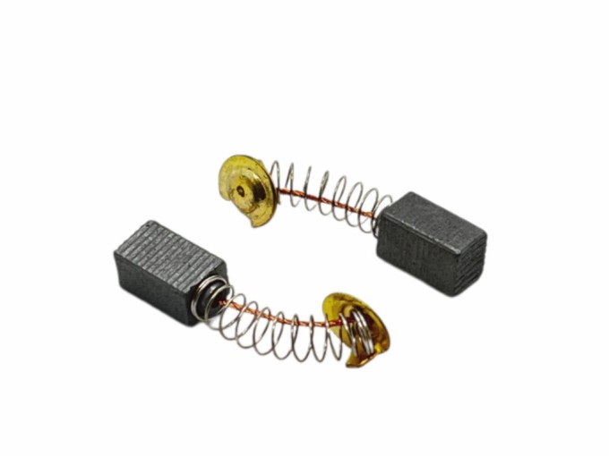 Uhlíky Hitachi 2ks 6,5 x 7,5 x 13 mm pre elektromotory