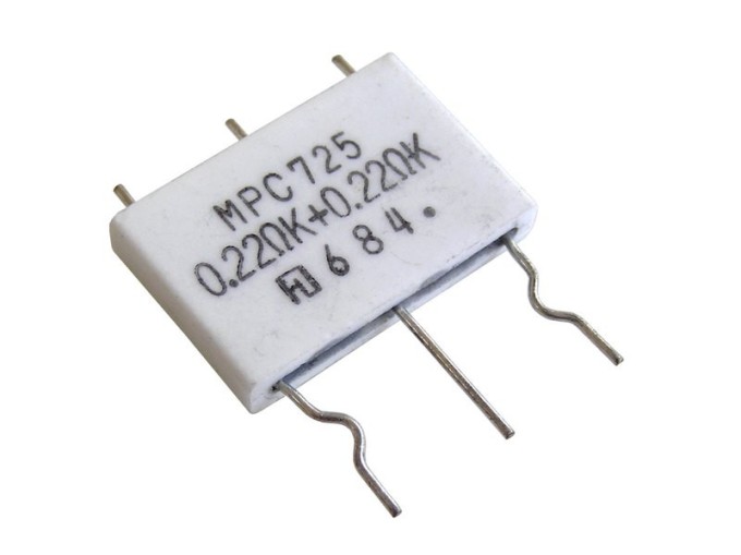 TR5 2x0R22 5W Axiálny Rezistor