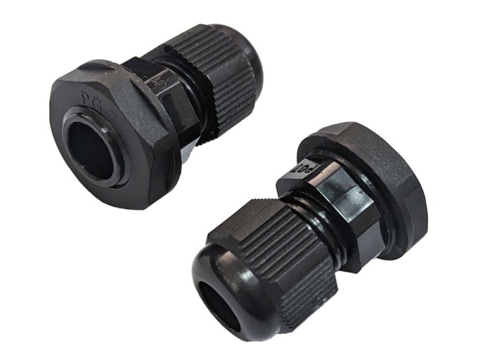 Kabelová príchodka pre vodiče 3,5-6mm, PA6.6, čierna, IP68, závit PG