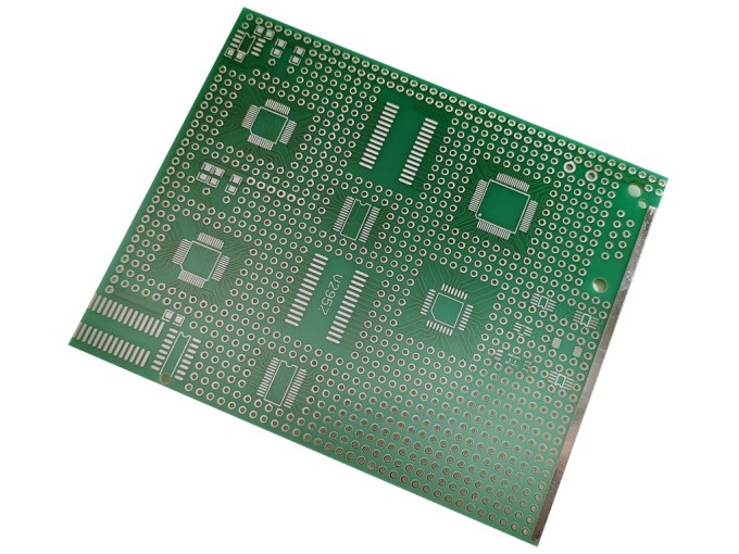 Jednostranný univerzálny plošný spoj 90 x 110 mm