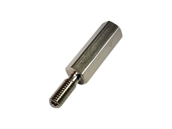 Kovový šesťhranný distančný stĺpik M3, dĺžka 15 mm