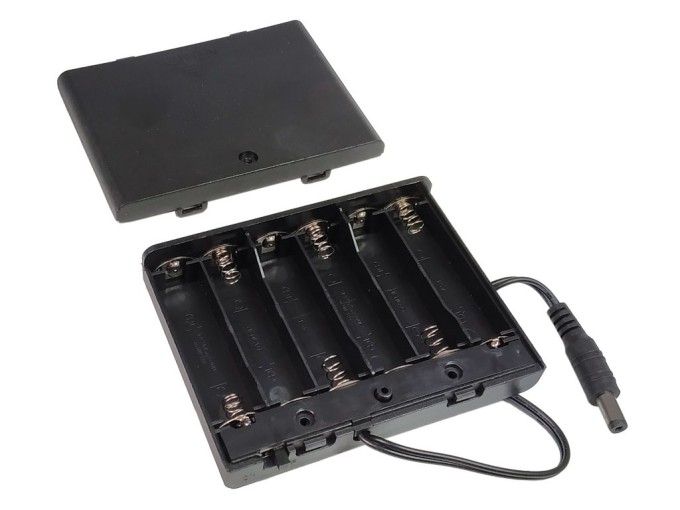 Puzdro na batérie 6x AA s vypínačom a konektorom 5.5 x 2.1mm
