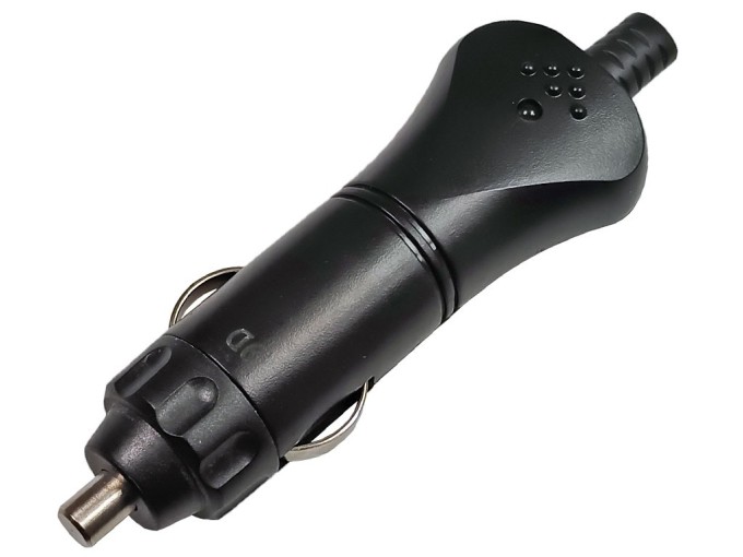 Zástrčka do autozástrčky 12V s konektorom 8A
