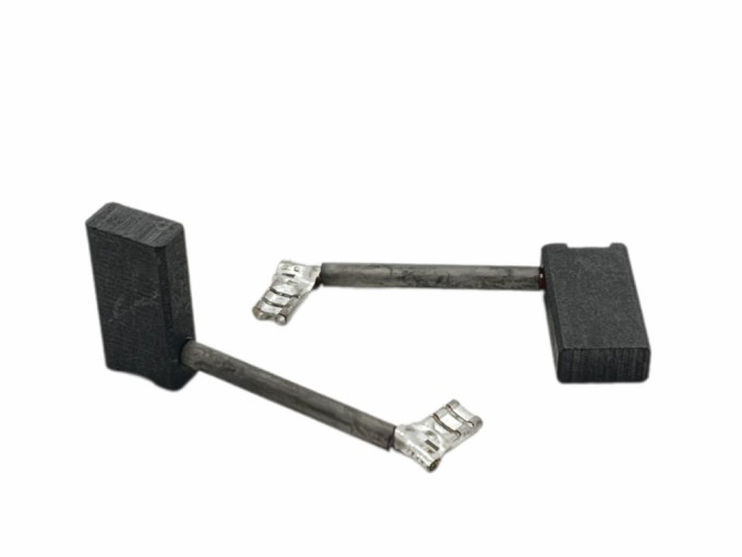 Náhradné uhlíky Dewalt 940160-01, 6,3 x 12,5 x 24 mm, 2ks