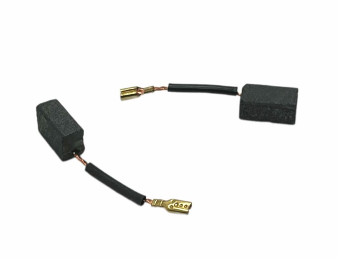 Uhlíky do elektromotorov Dewalt 2ks 6,4 x 9,9 x 15 mm 596419-00