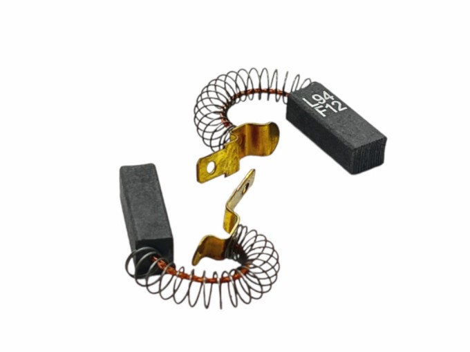 Uhlíky Zelmer 6 x 8 x 20 mm pre mäsomliek ZMM1589S - 2 ks