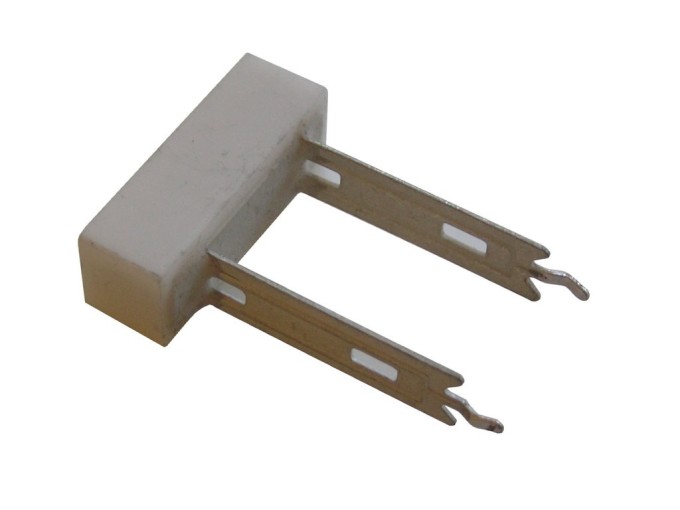 TR5 5R6 / 5W Radiálny Rezistor