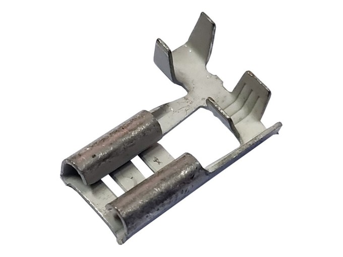 Faston konektor 6.3mm - uhlová zásuvka 90°