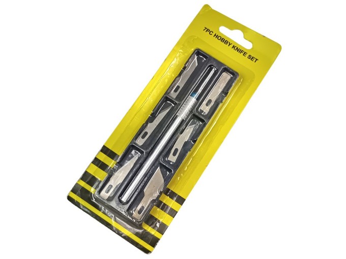 Sada nožov so 6 čepelami a rukoväťami