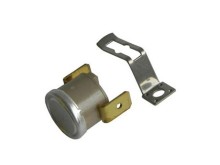 Vrátna tepelná poistka 130°C 10A / 250V M601/5-E