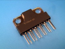 TA8200AH Integrovaný obvod NF-KS 37V 2.5A 2x13W