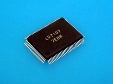 AV procesor a prepínač LV7107 pre DVD rekordéry