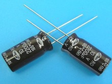 Kondenzátor elektrolytický 2200uF/10V Samwha RD