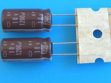 Nippon KY elektrolytický kondenzátor 1200uF/10V - 105°C, nízka impedance