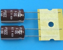 Nippon KZM 220uF/50V Elektrolytický Kondenzátor - Nízka Impedance, Dlhá životnosť
