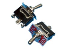 Páčkový prepínač ON-ON TSP102AA2