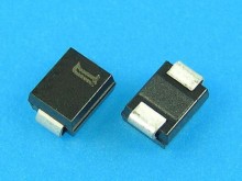 P6SMBJ30CA - Dióda Transil 600W 30V SMD